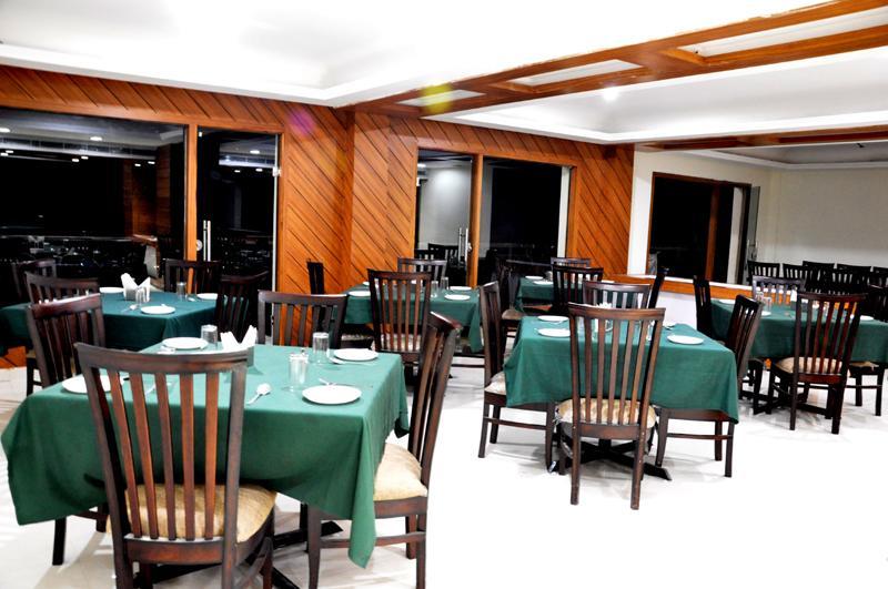 Hotel Trinetar Resorts Batoti Eksteriør bilde